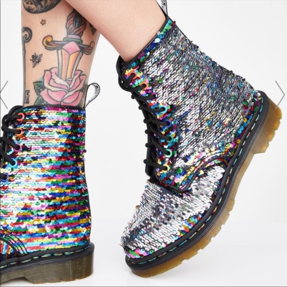 ๐ฅ Dr MartensPascal Sequin Rainbow Sequin - Picture 9 of 16
